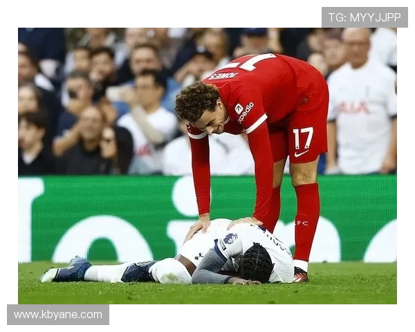 热刺有意柯蒂斯琼斯未触红军